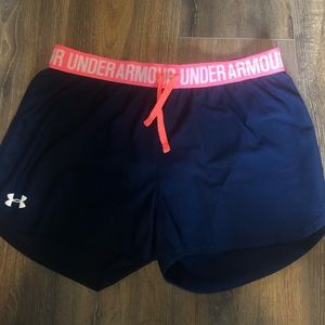 Girls under Armor shorts!